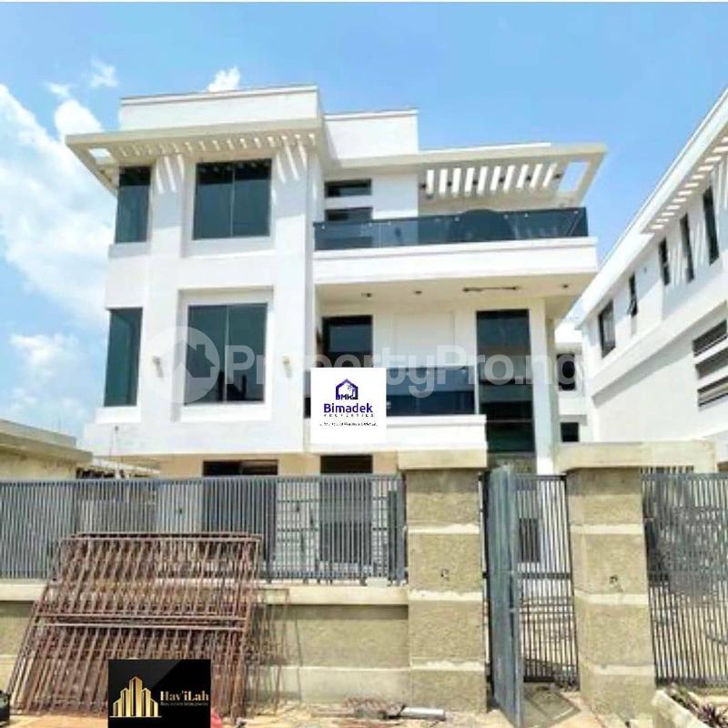 5 bedroom House for sale Lekki Lagos