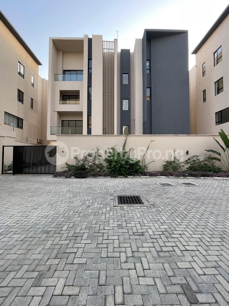 6 bedroom House for sale Banana Island Ikoyi Lagos