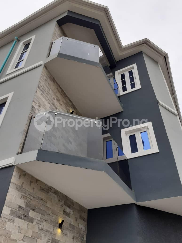 4 bedroom House for sale .. Magodo GRA Phase 2 Kosofe/Ikosi Lagos