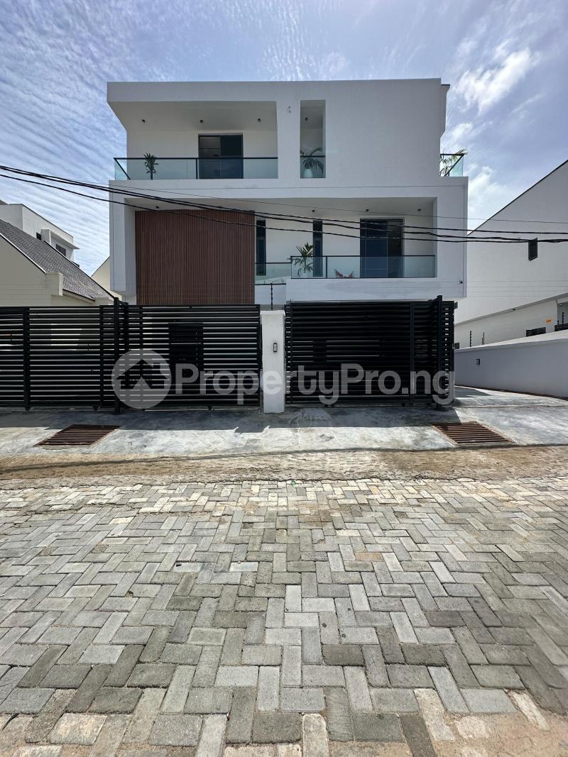 4 bedroom House for sale Ikate Lekki Lagos