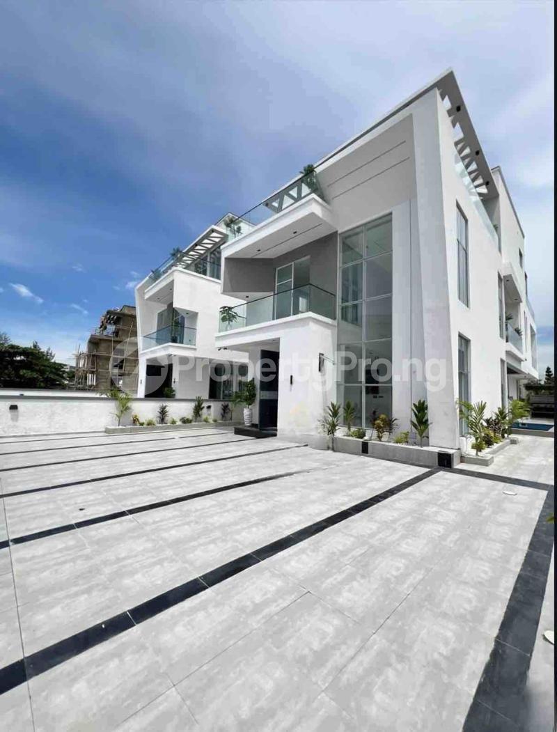 5 bedroom House for sale Osapa london Lekki Lagos