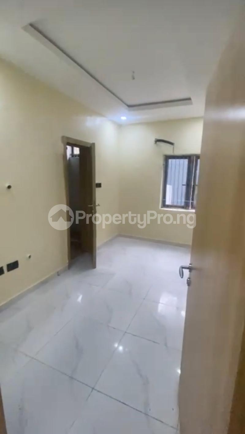 3 bedroom Flat / Apartment for rent Sabo Yaba Lagos - 0