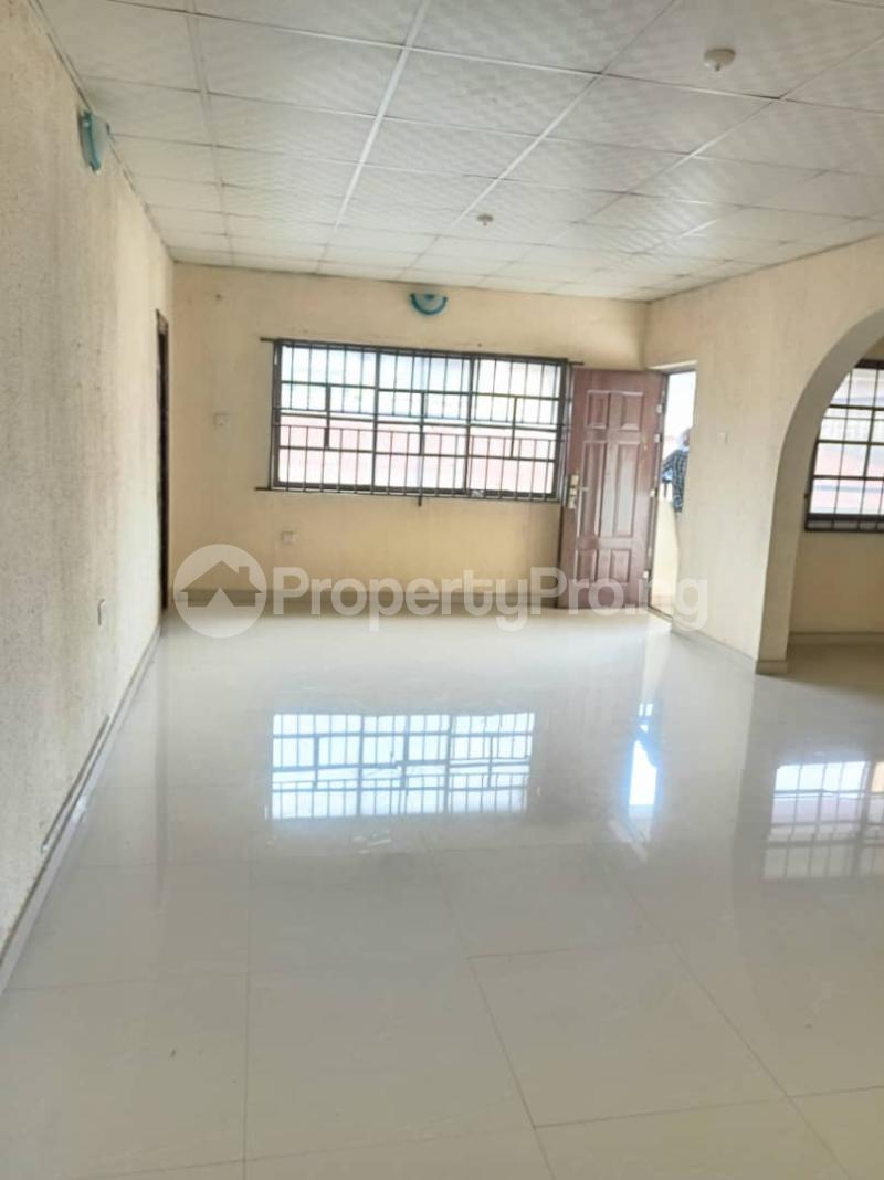 2 bedroom House for rent Alhaja Abass, Off Ramat Crescent Ogudu Lagos