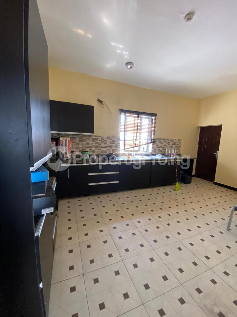 2 bedroom Flat / Apartment for rent Off Palace Road ONIRU Victoria Island Lagos