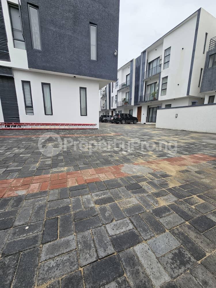 2 bedroom Flat / Apartment for rent chevron Lekki Lagos