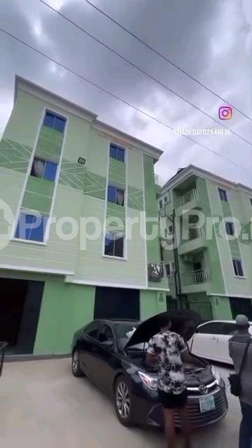 2 bedroom Flat / Apartment for sale Surulere Lagos