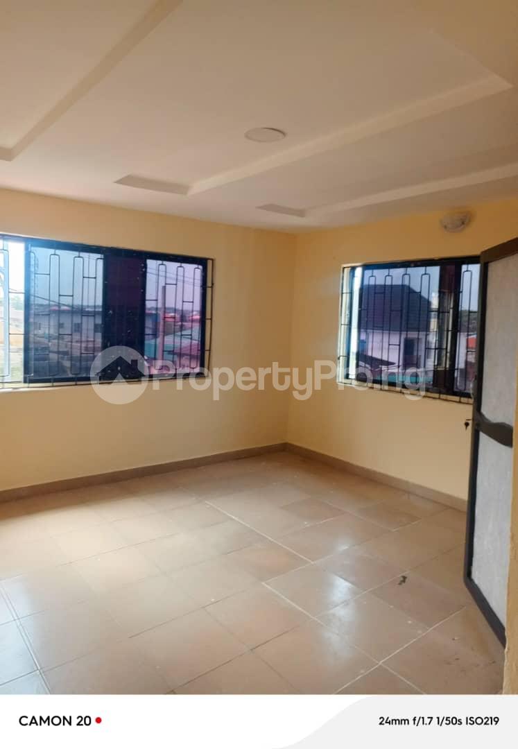 3 bedroom Flat / Apartment for rent In An Estate Environment Off End Of College Rd, Ogba Ikeja Ifako-ogba Ogba Lagos