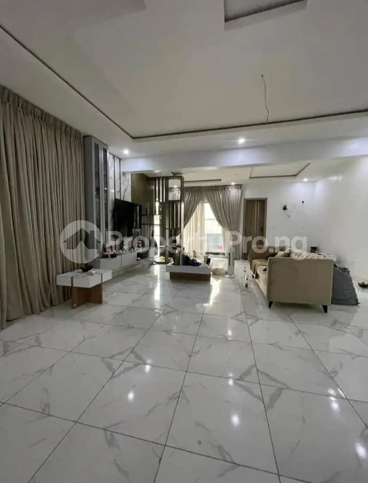 3 bedroom Flat / Apartment for sale Yabatech Gra Yaba Lagos - 4