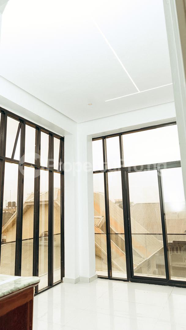 3 bedroom Flat / Apartment for rent Lekki Phase 1 Lekki Lagos