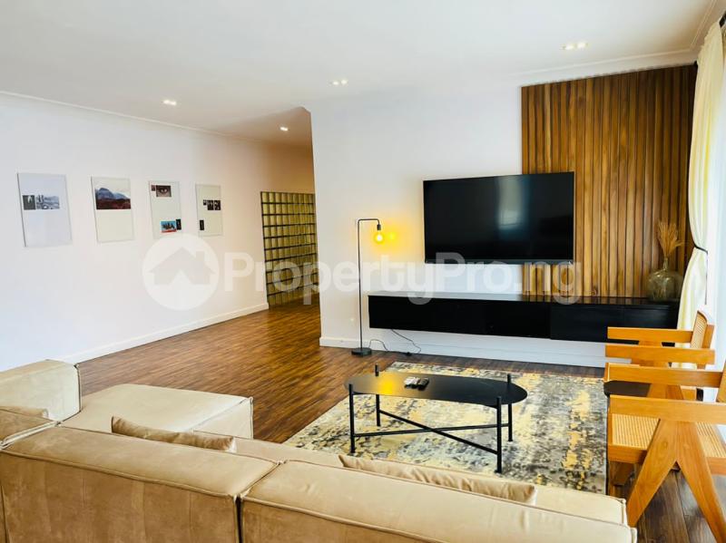 3 bedroom Flat / Apartment for shortlet Parkview Estate Ikoyi Lagos