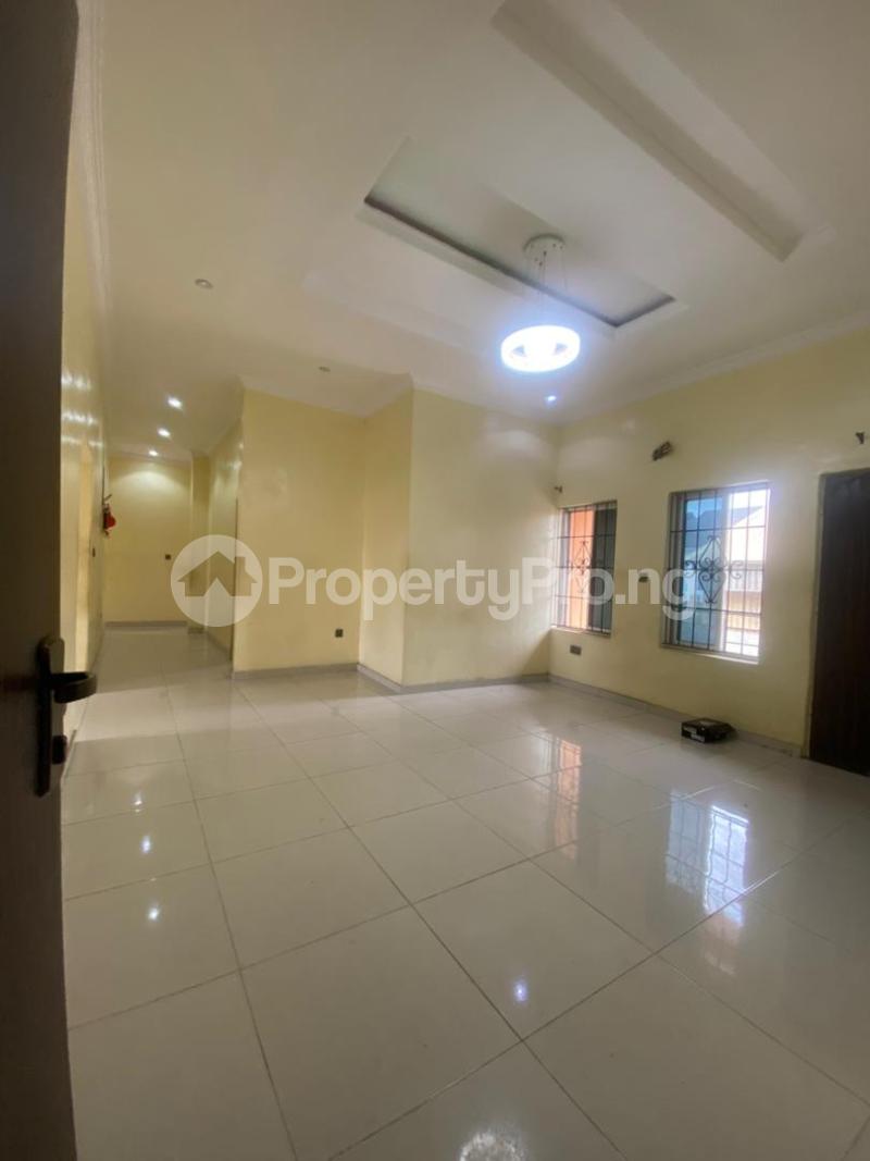 3 bedroom Flat / Apartment for rent Ogidan By Skymall Sangotedo Ajah Lagos