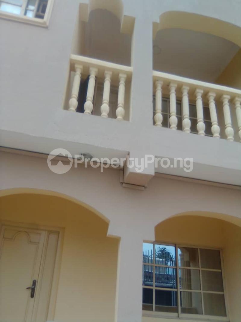 3 bedroom Flat / Apartment for rent Randle Avenue Surulere Lagos - 0