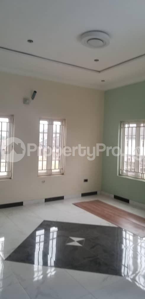 3 bedroom House for rent Magodo Brooks CMD Road Kosofe/Ikosi Lagos