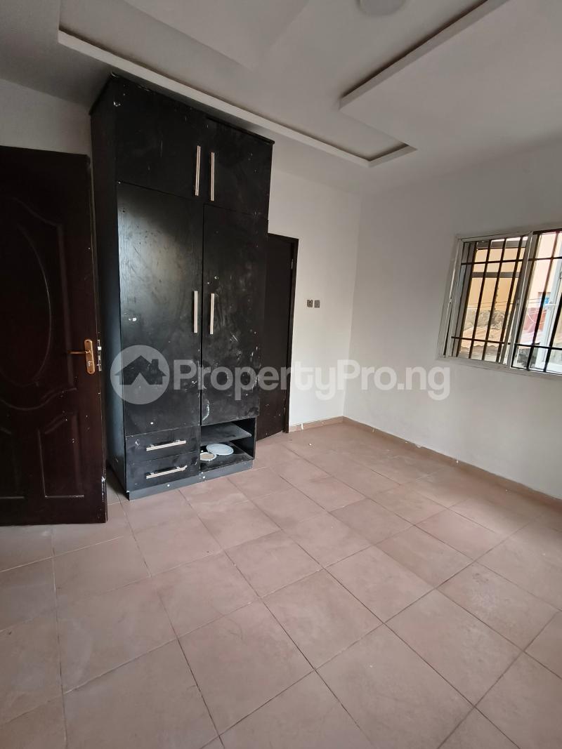 3 bedroom Flat / Apartment for rent In An Estate Gbagada Lagos