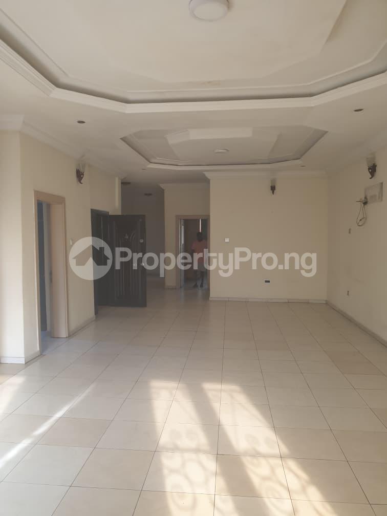 3 bedroom Flat / Apartment for rent Magodo GRA Phase 2 Kosofe/Ikosi Lagos
