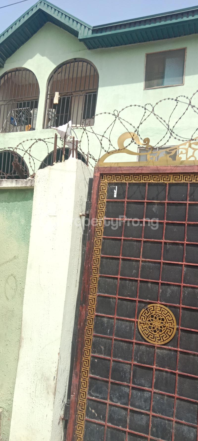 3 bedroom Flat / Apartment for rent Market Square Ago palace Okota Lagos