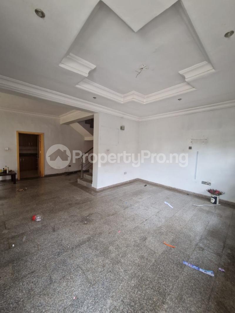 3 bedroom House for rent Omole phase 2 Ojodu Lagos