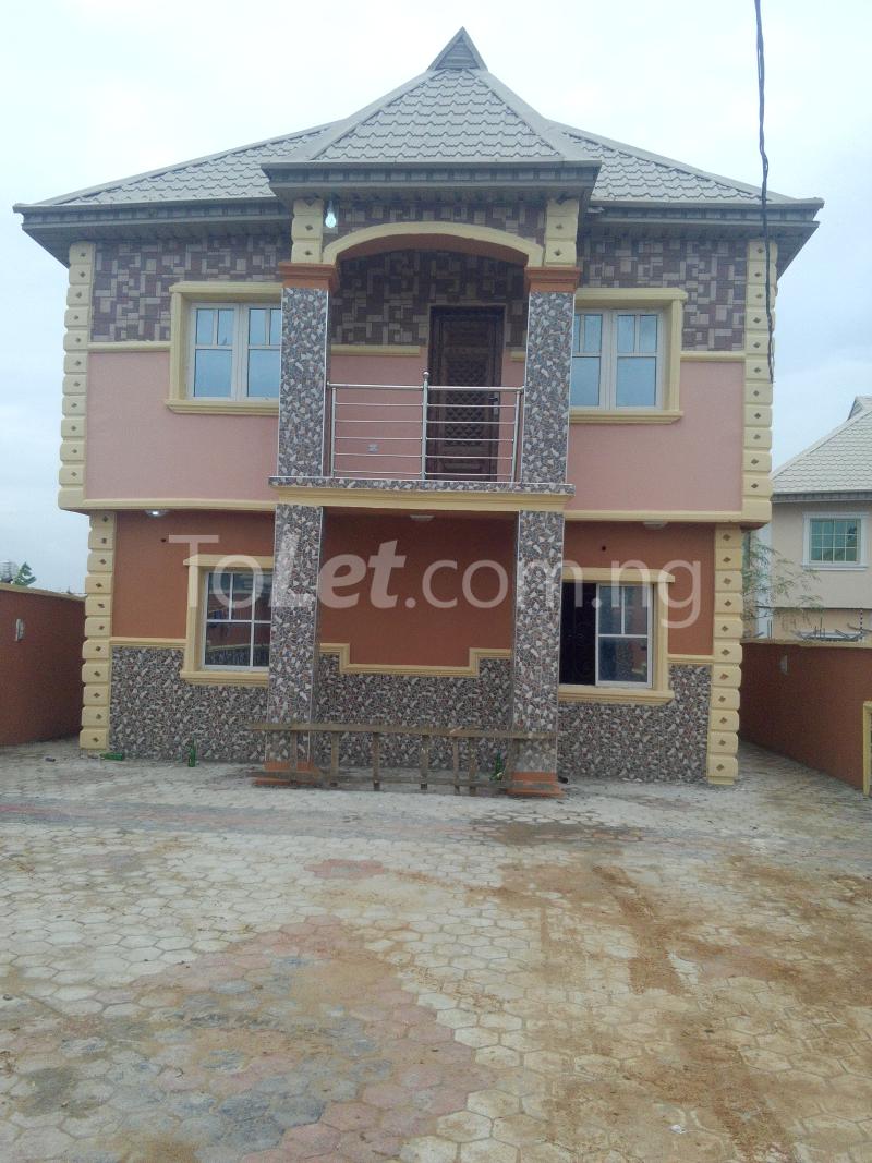 3 bedroom Flat / Apartment for rent Bucknor Estate, Hotel Bus Stop Bucknor Isolo Lagos