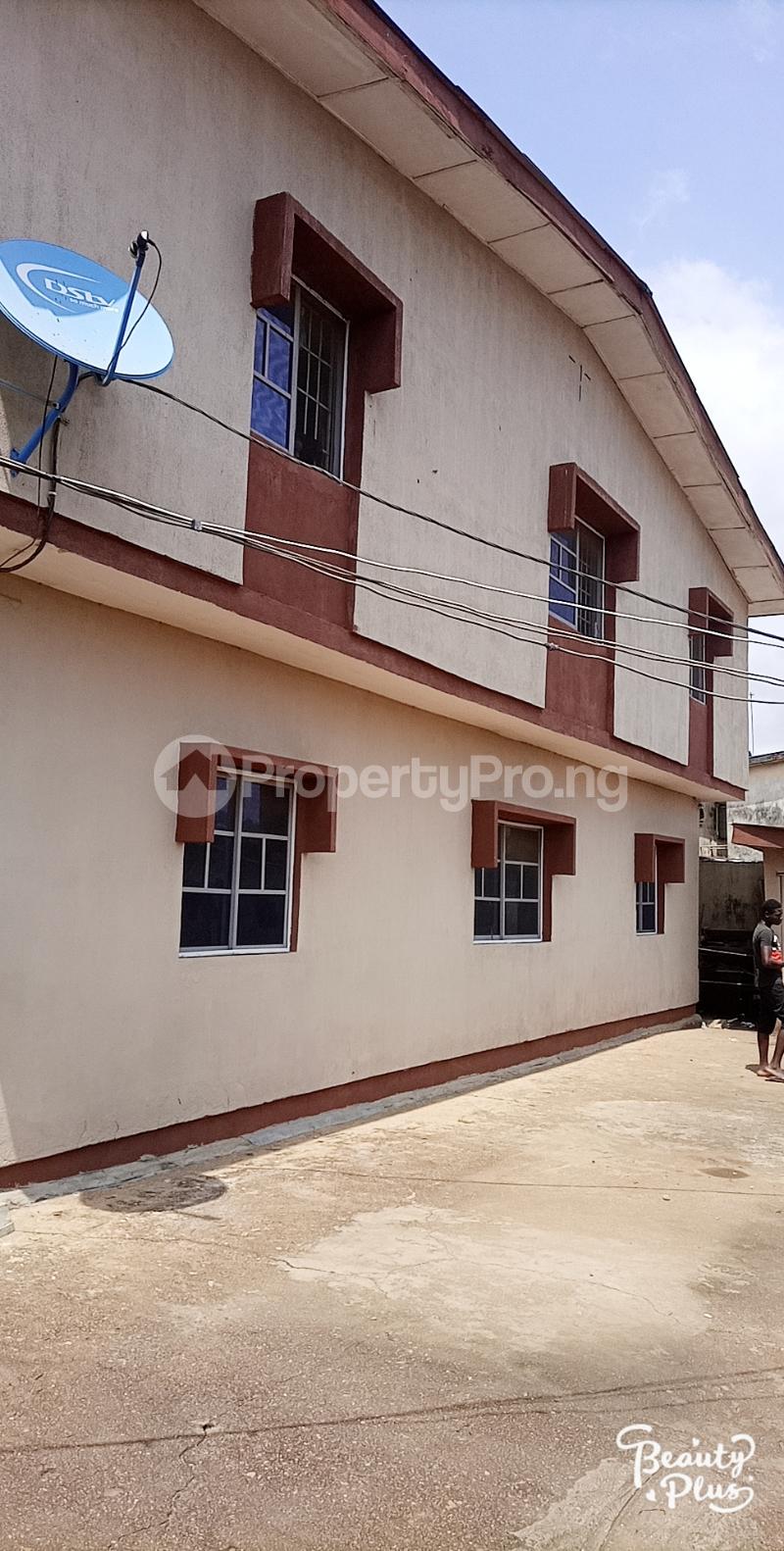 3 bedroom Flat / Apartment for rent Ejigbo.lagos Mainland Ejigbo Ejigbo Lagos