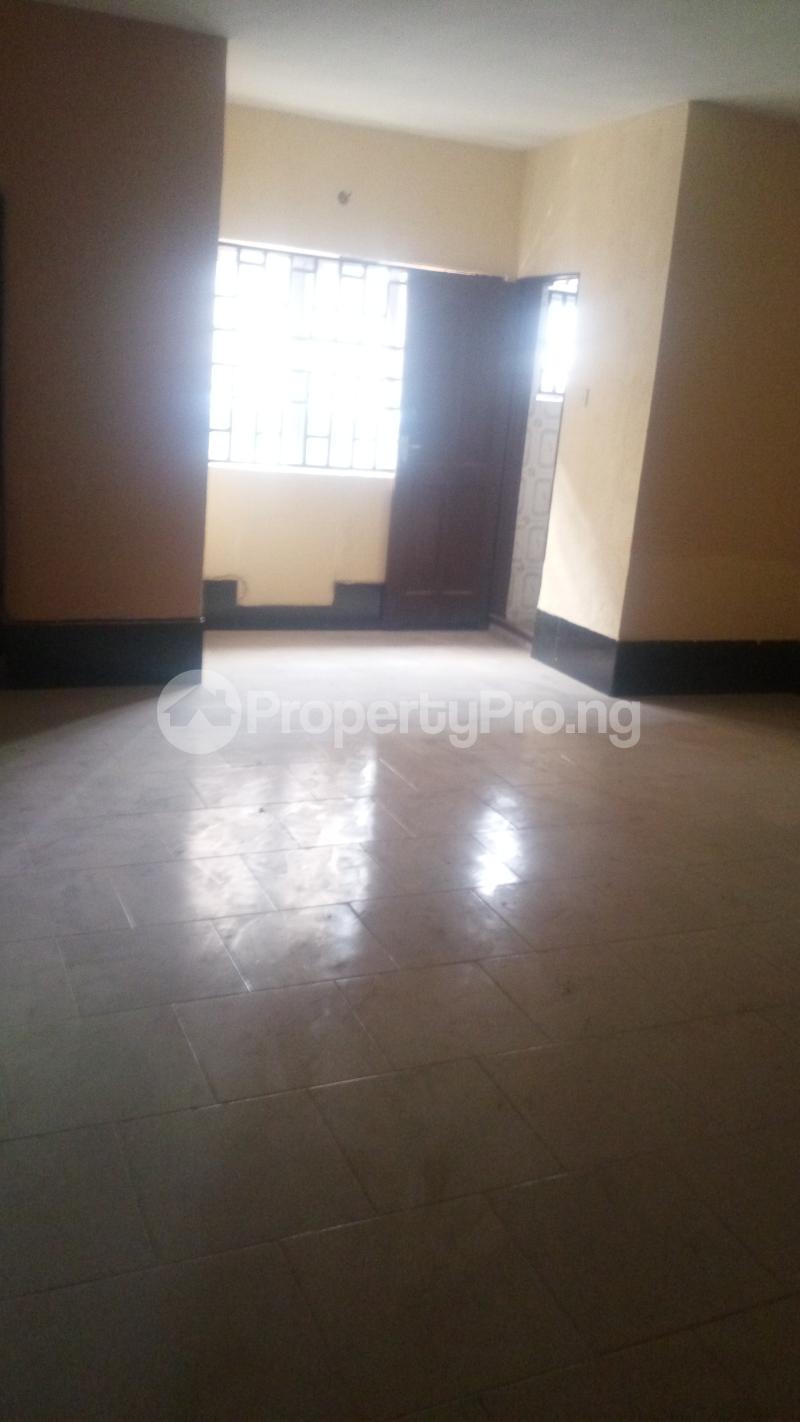 3 bedroom Flat / Apartment for rent Idimu Ejigbo Estate. Lagos Mainland Ejigbo Lagos