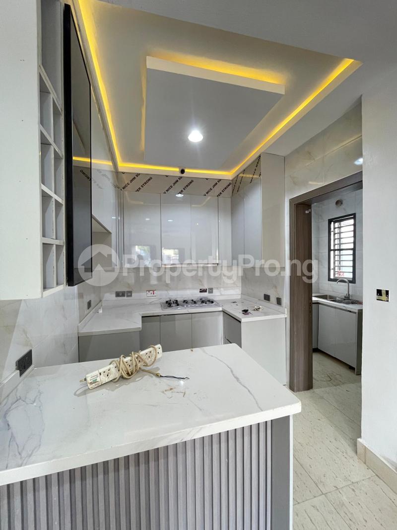 3 bedroom Flat / Apartment for sale Ilasan Lekki Lagos