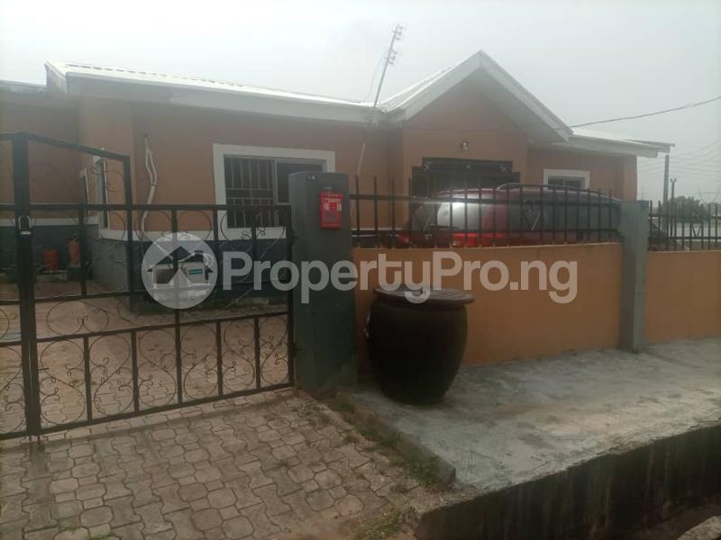 Buy Executive 3 Bedroom Flat With Bq, At Diamond Estate Isheri Lasu