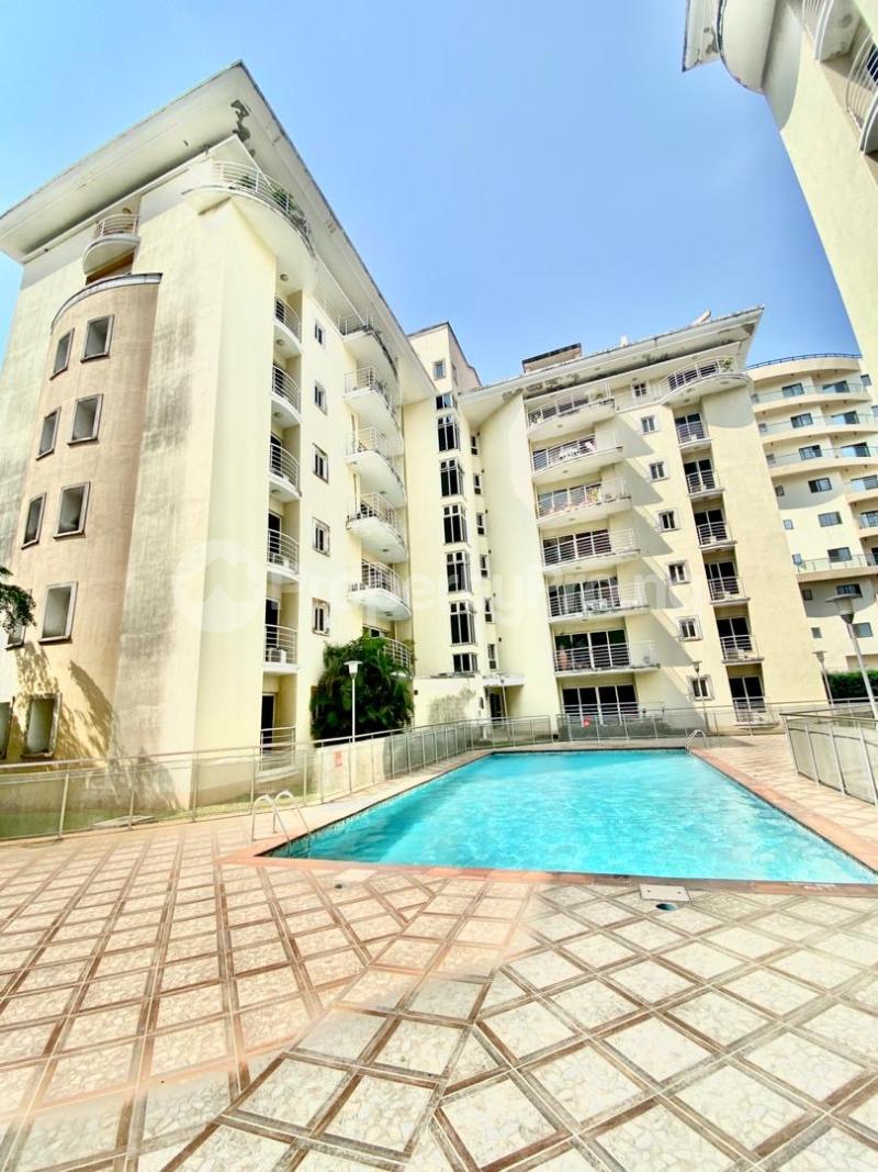 3 bedroom Flat / Apartment for sale ONIRU Victoria Island Lagos