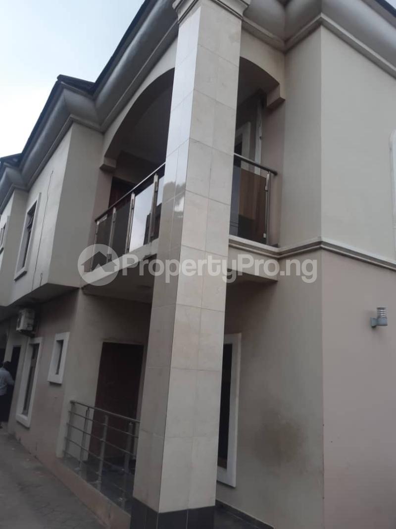 3 bedroom Flat / Apartment for rent Bolaji Omupo Street, Off Pedro Road Palmgroove Shomolu Lagos