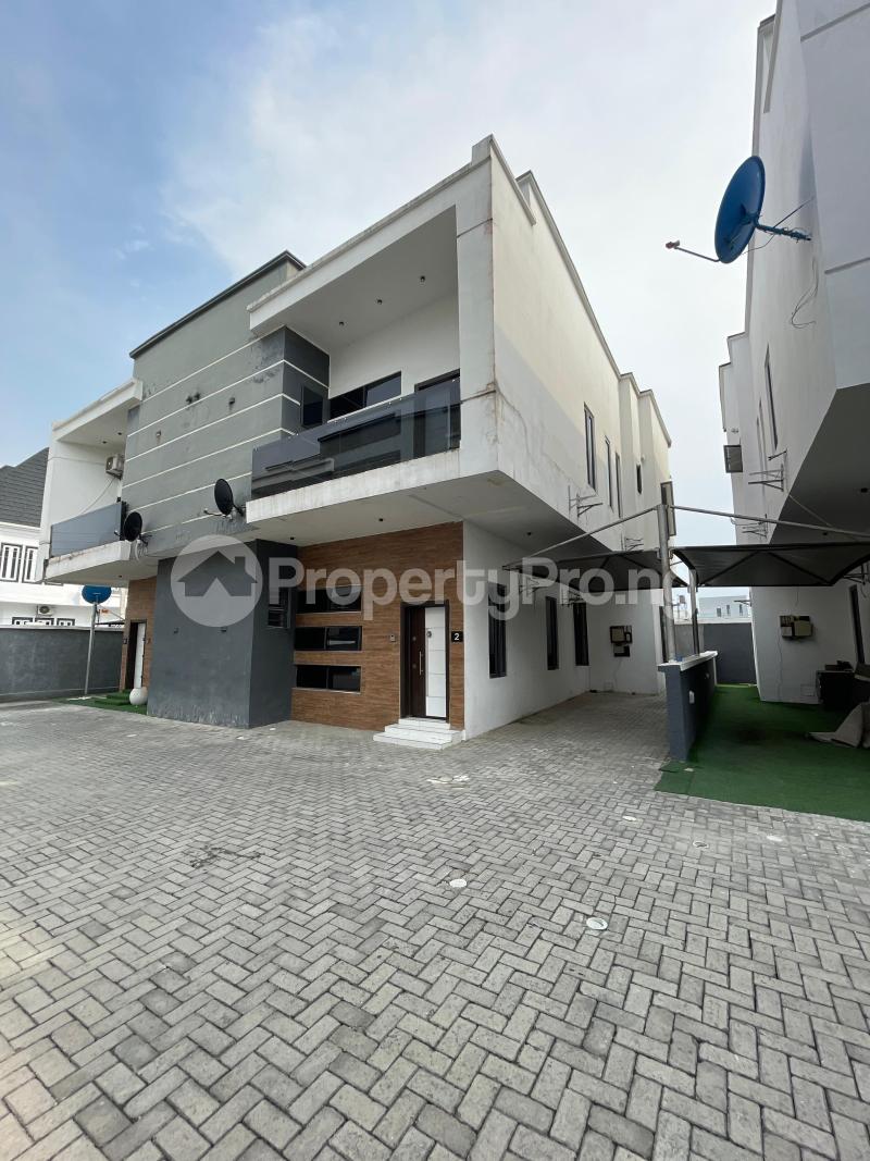 4 bedroom House for sale Orchid Lekki Lagos