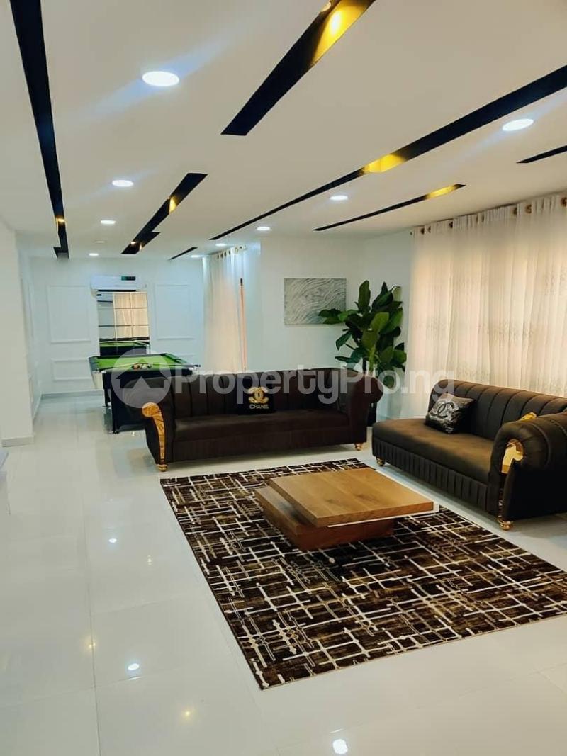 4 bedroom Flat / Apartment for shortlet   Lekki Phase 1 Lekki Lagos