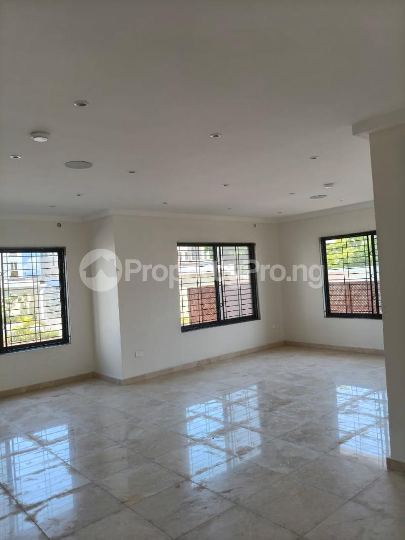 4 bedroom House for sale Banana Island Ikoyi Lagos