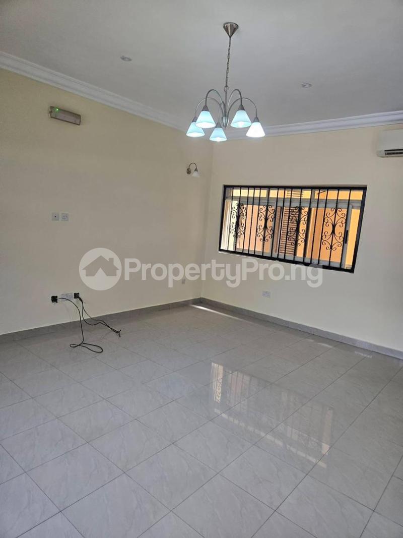 4 bedroom House for rent Lekki Lagos