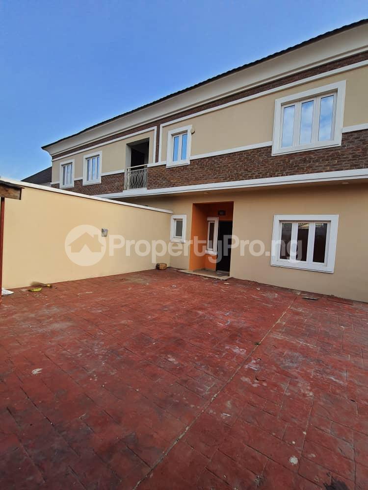 4 bedroom House for sale Omole Ph2 Estate Via Berger. Omole phase 2 Ojodu Lagos