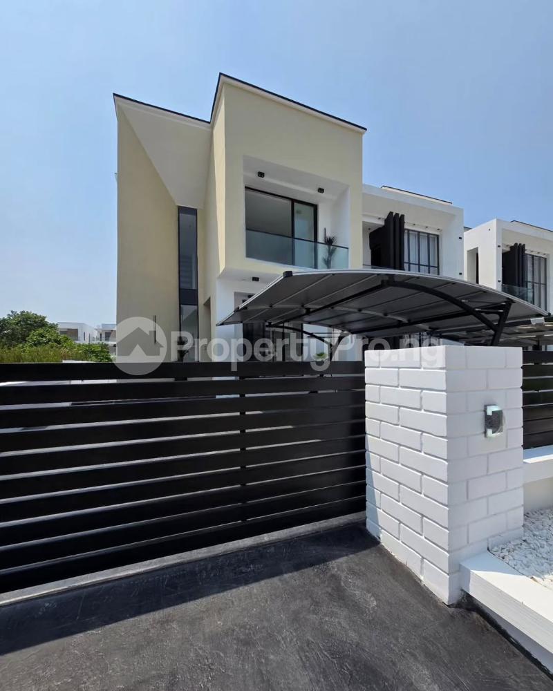 5 bedroom House for sale Ikota Lekki Lagos