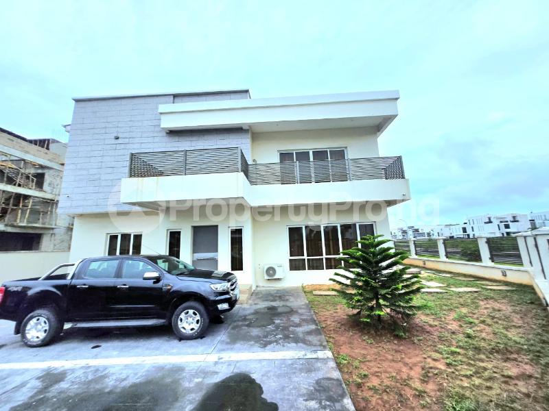 5 bedroom House for rent Osapa london Lekki Lagos