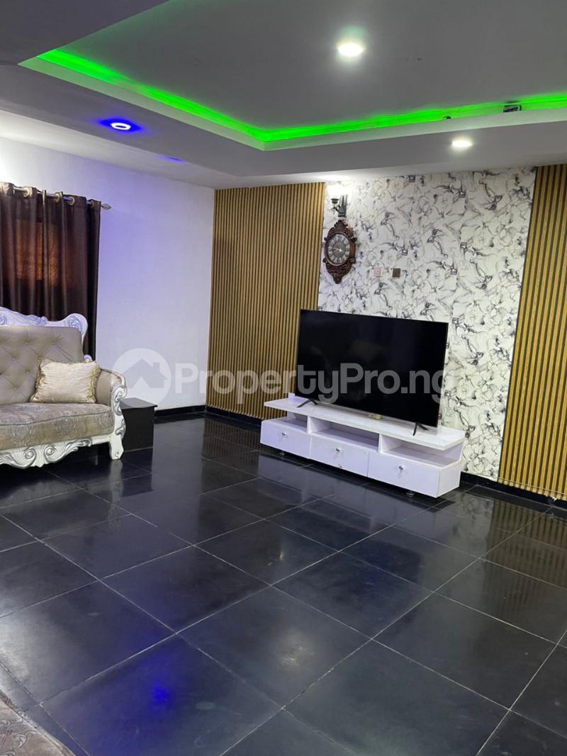 5 bedroom House for rent No 10, Iyoade Crecent Omolayo Akobo Ibadan Akobo Ibadan Oyo