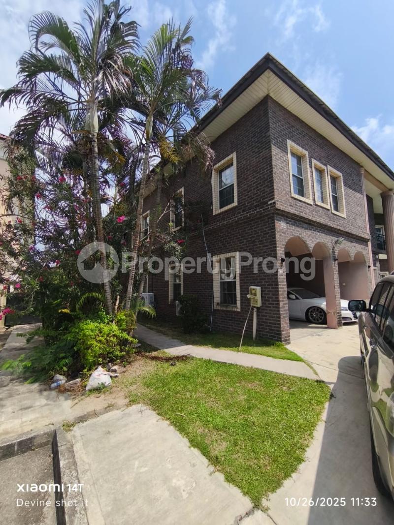6 bedroom House for rent Nicon Town Lekki Lagos