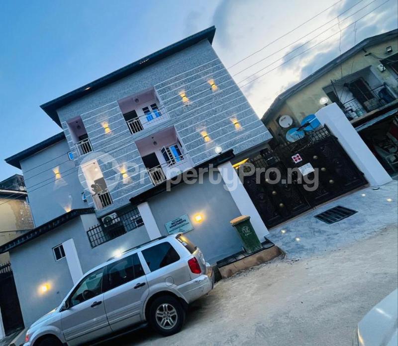 1 bedroom Flat / Apartment for rent Abule-Oja Yaba Lagos