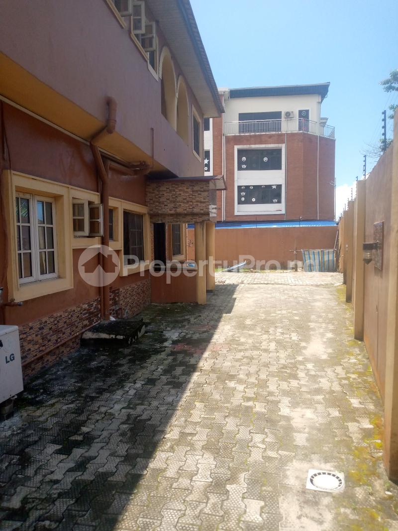 2 bedroom Flat / Apartment for rent Abraham adesanya estate Ajah Lagos