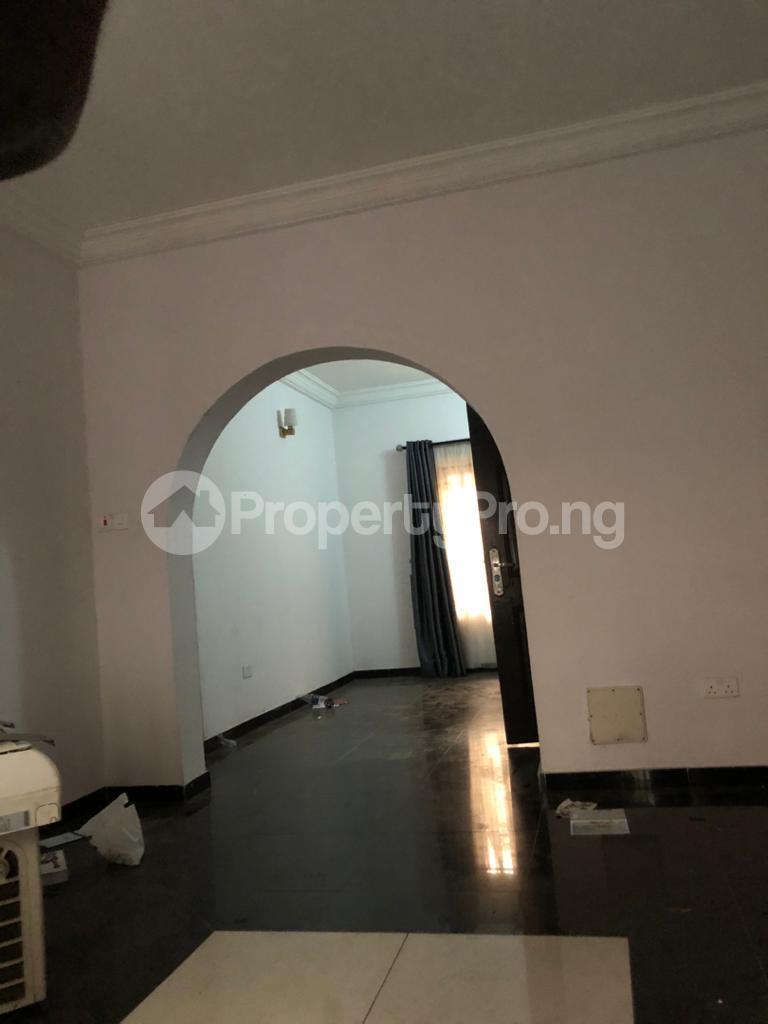 2 bedroom Flat / Apartment for rent Yaba, Lagos. Yaba Lagos - 1
