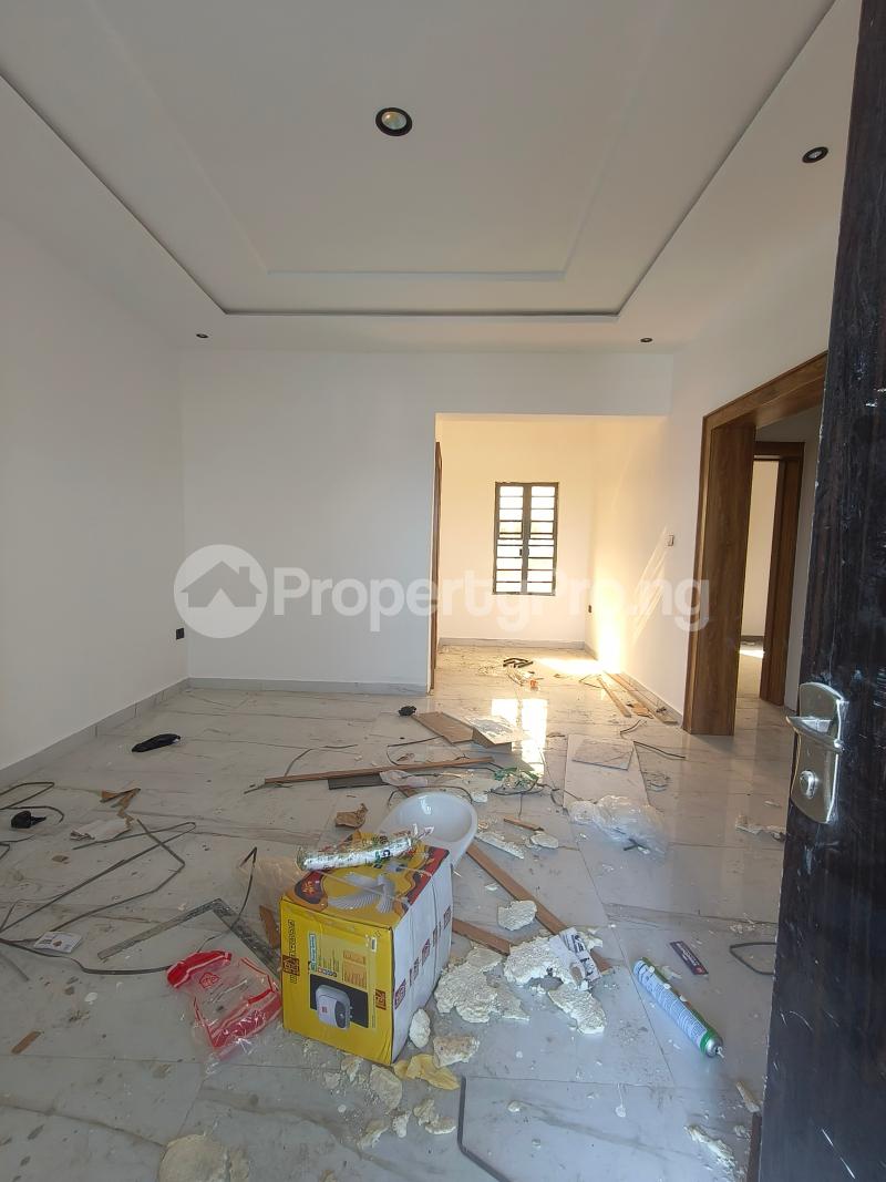 2 bedroom Flat / Apartment for rent In An Estate, Ilupeju, Lagos. Ilupeju Lagos