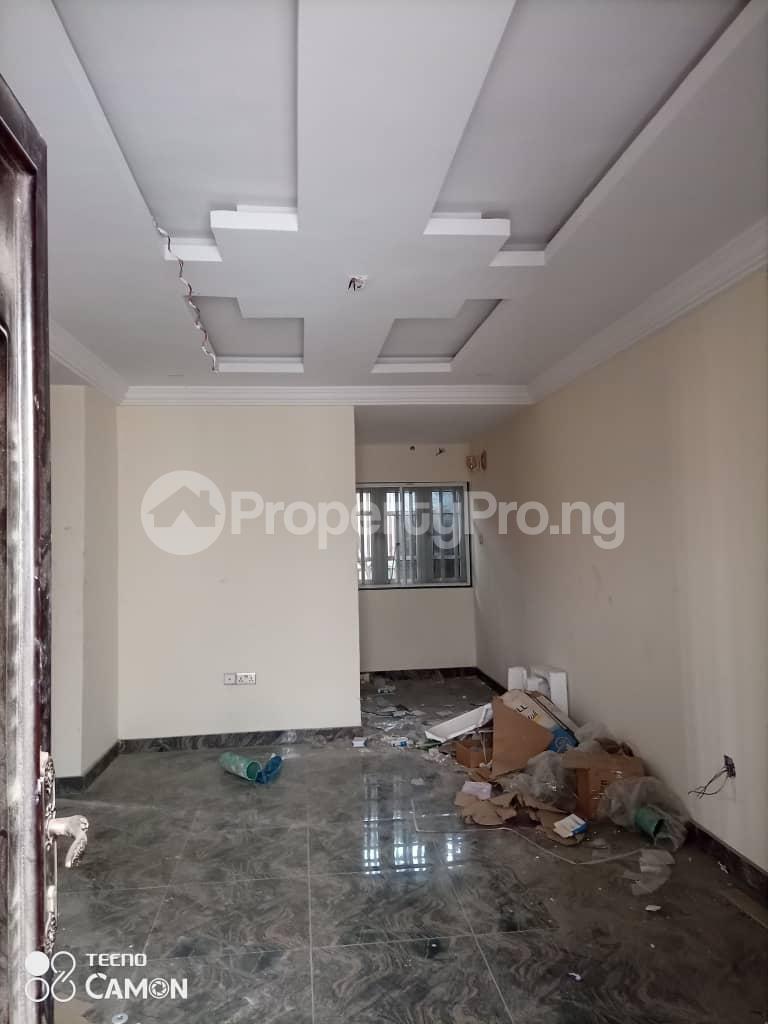 2 bedroom Flat / Apartment for rent Ogunlana Surulere Lagos
