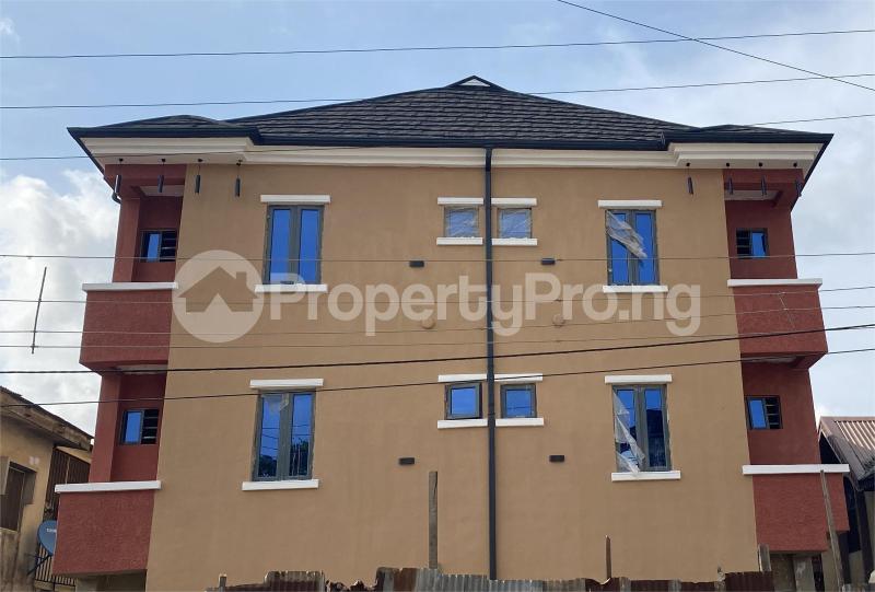 1 bedroom Flat / Apartment for sale Onike Yaba Lagos