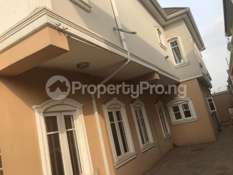 5 bedroom House for sale Omole phase 2 Ojodu Lagos