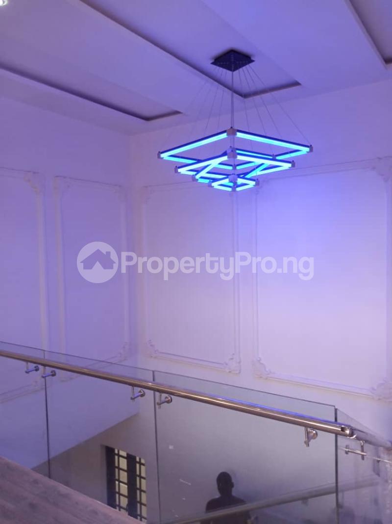 5 bedroom House for sale Omole phase 2 Ojodu Lagos