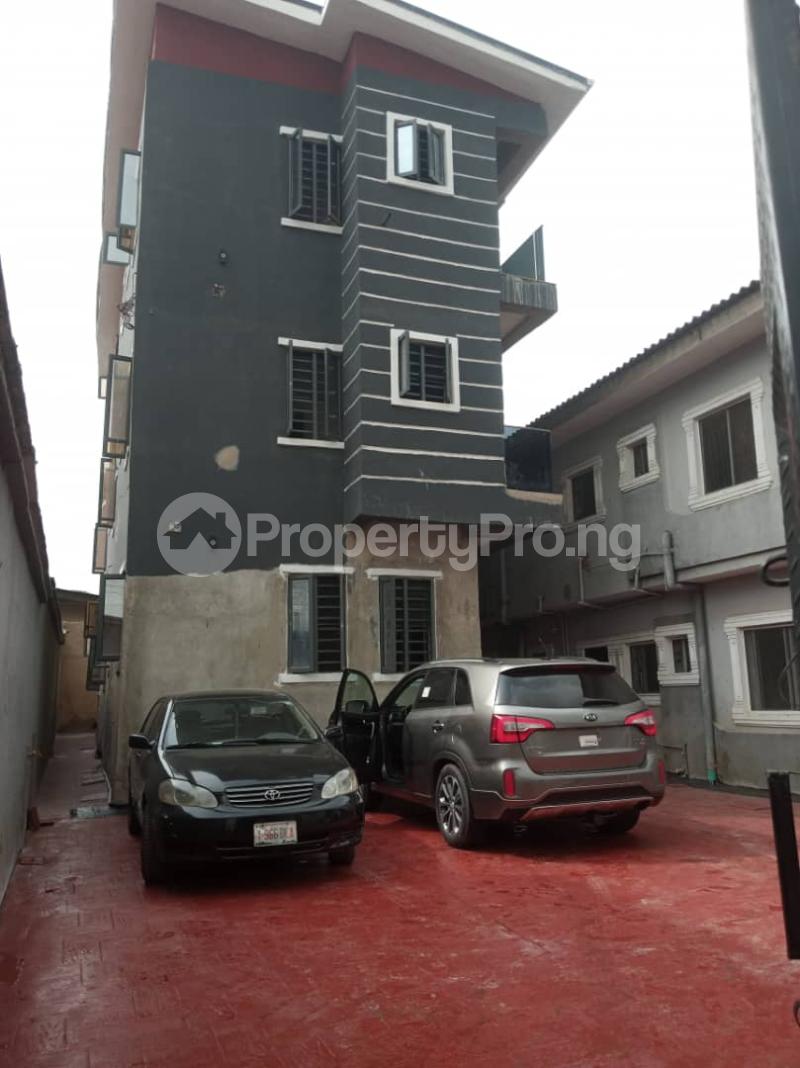 1 bedroom Flat / Apartment for rent Berger Ojodu Lagos