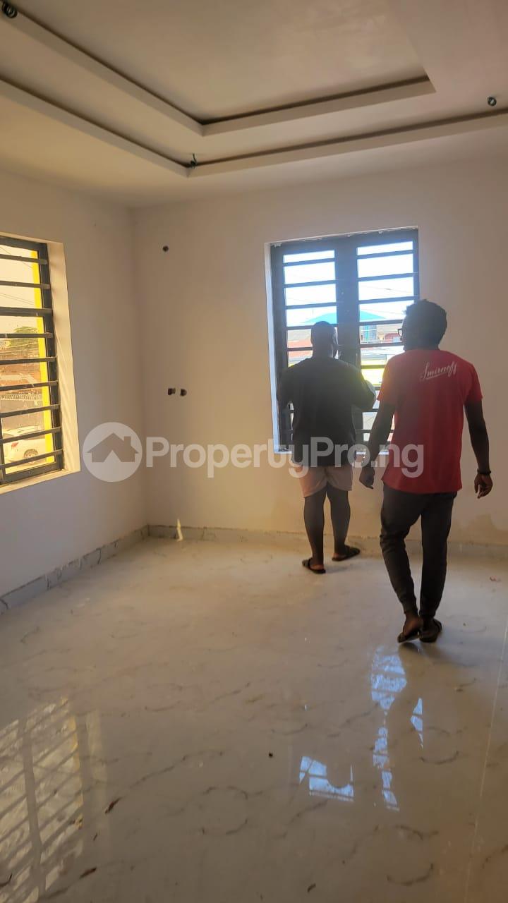 1 bedroom Flat / Apartment for rent Onigbogbo Mende Maryland Lagos