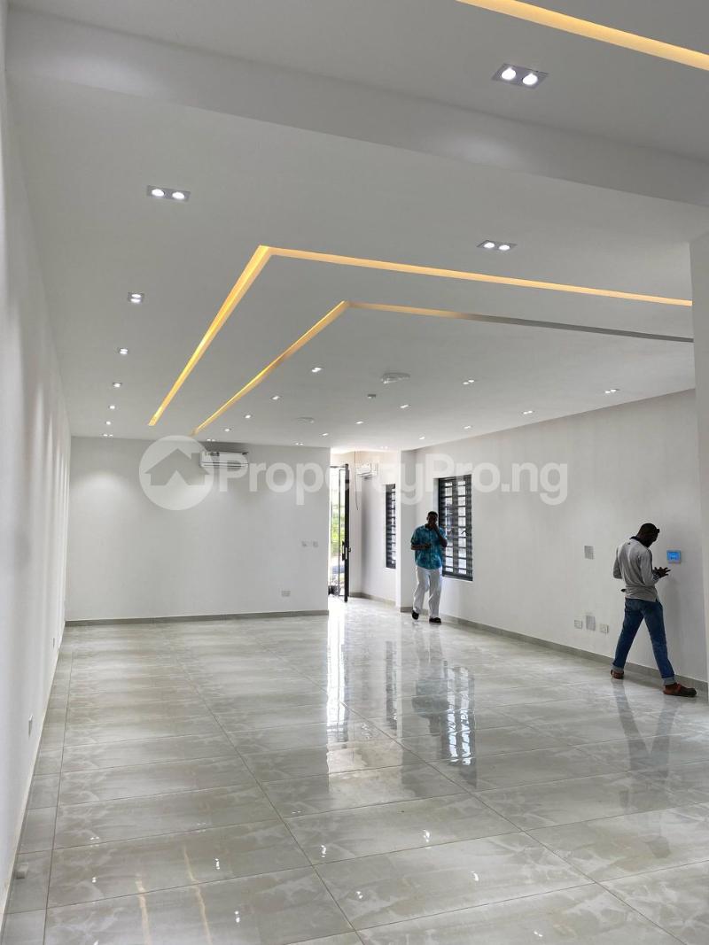 3 bedroom House for sale Akoka Yaba Lagos