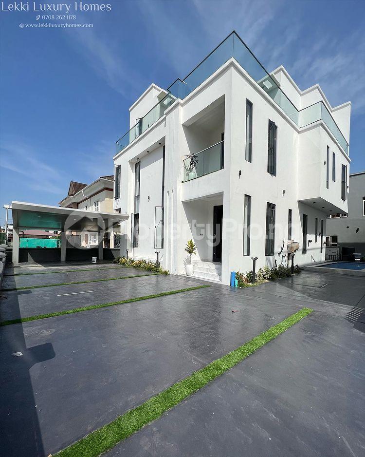 5 bedroom House for sale Osapa london Lekki Lagos