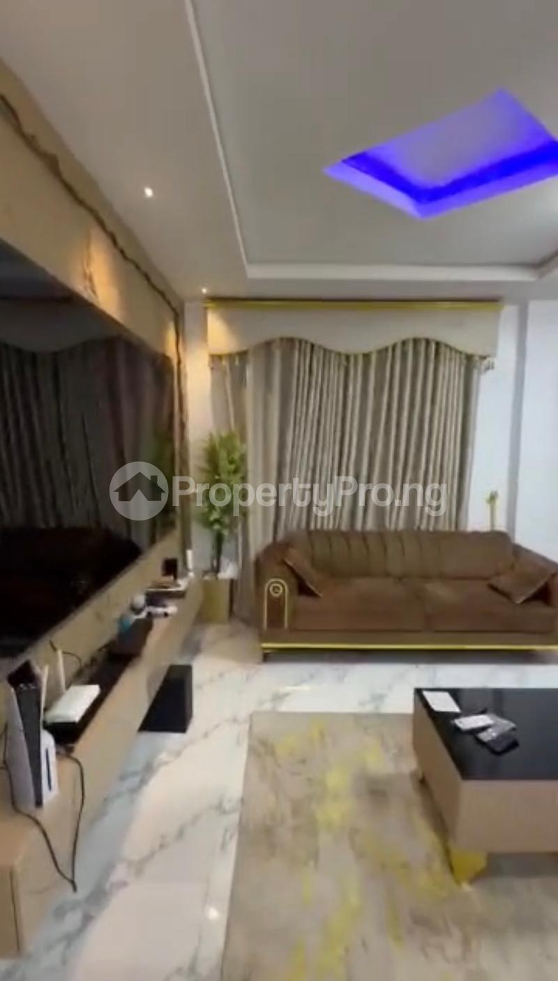 2 bedroom Flat / Apartment for rent  Alagomeji Yaba Lagos